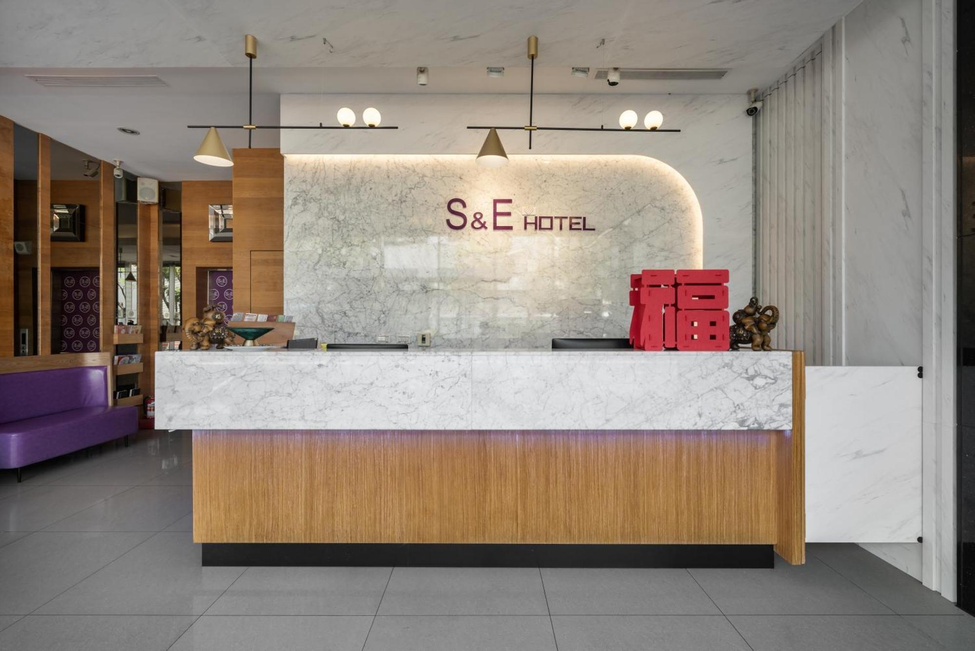 S&E Hotel Tainan Exterior foto
